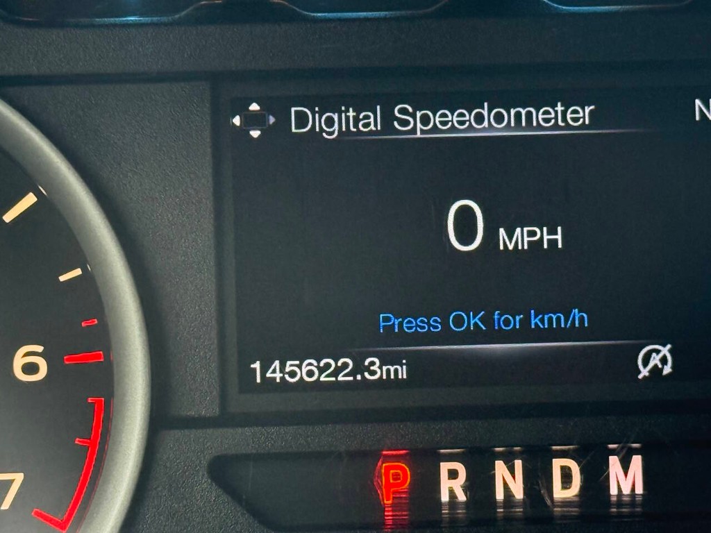 Ford F-150 Vehicle Full-screen Gallery Image 32
