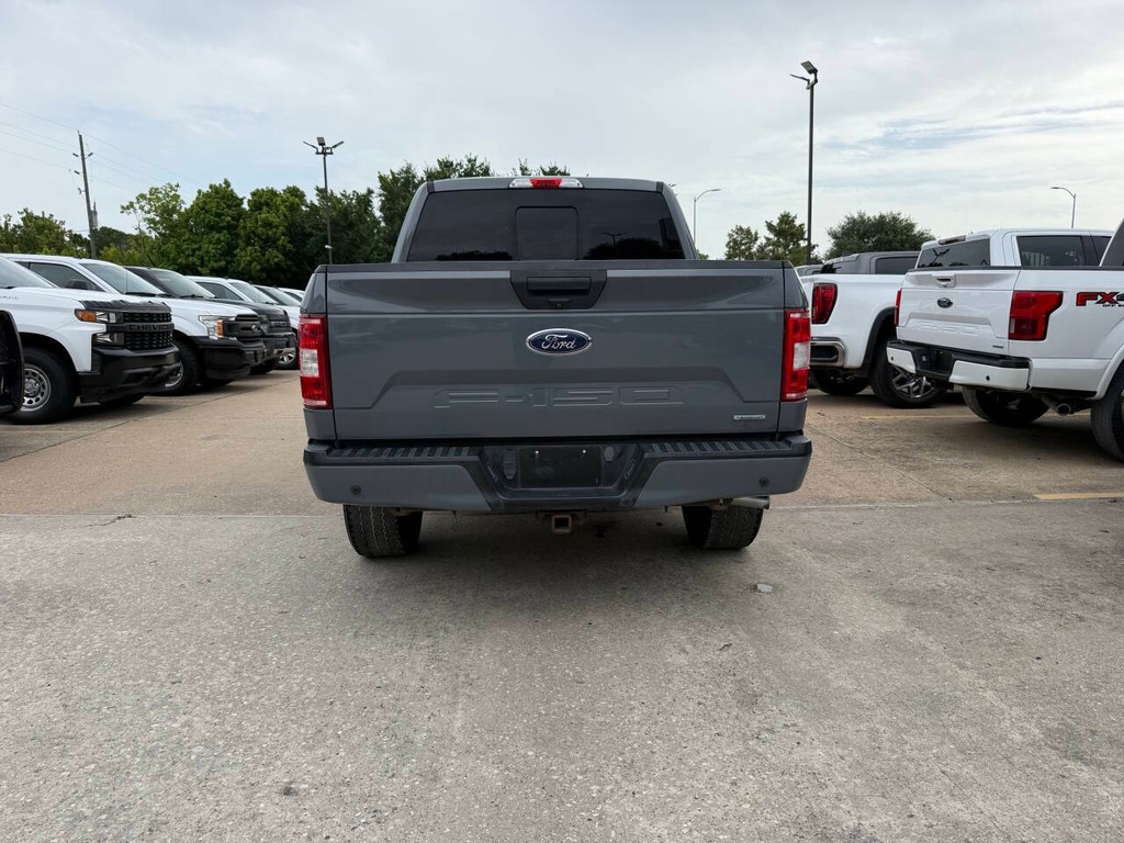 Ford F-150 Vehicle Full-screen Gallery Image 37