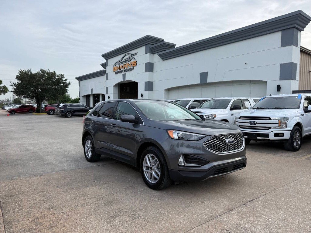 Ford Edge Vehicle Full-screen Gallery Image 02