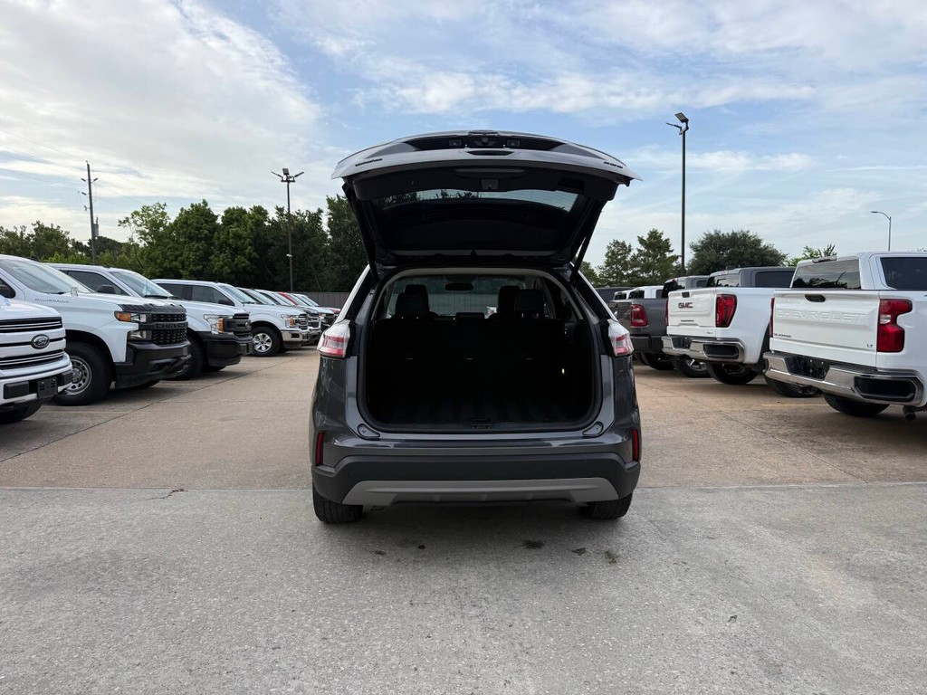 Ford Edge Vehicle Full-screen Gallery Image 35