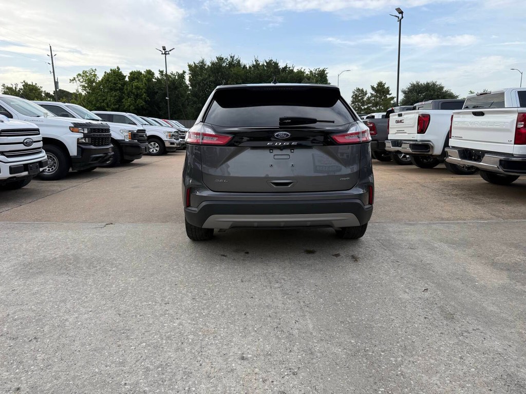 Ford Edge Vehicle Full-screen Gallery Image 36