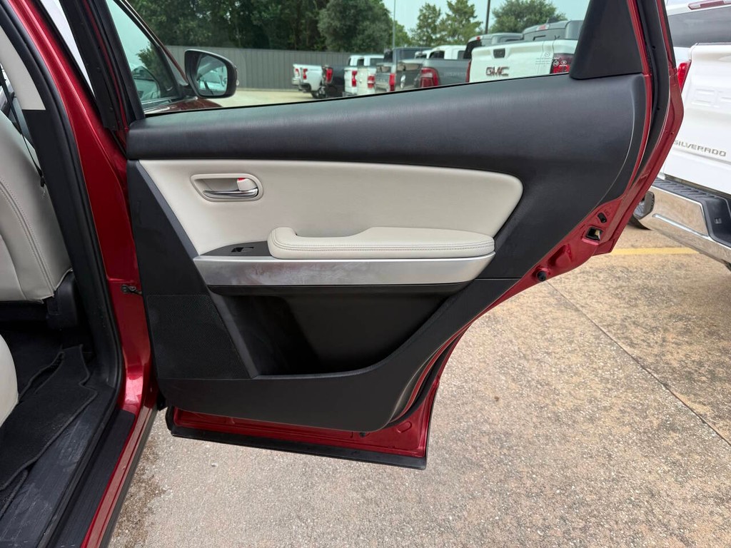Mazda CX-9 Vehicle Full-screen Gallery Image 18