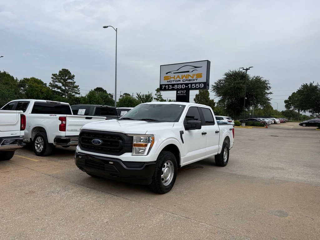 Chevrolet Silverado 1500 Vehicle Full-screen Gallery Image 03