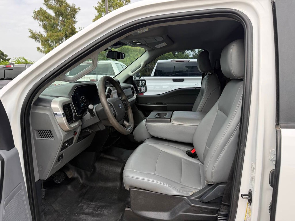 Chevrolet Silverado 1500 Vehicle Full-screen Gallery Image 07