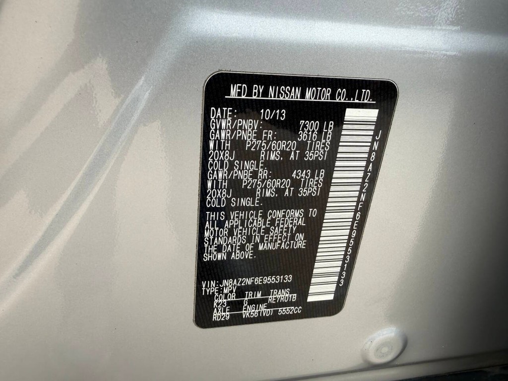 INFINITI QX80 Vehicle Full-screen Gallery Image 39