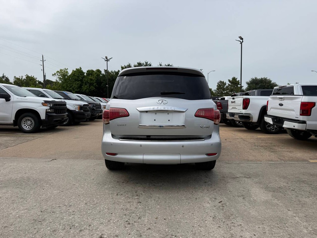 INFINITI QX80 Vehicle Full-screen Gallery Image 44