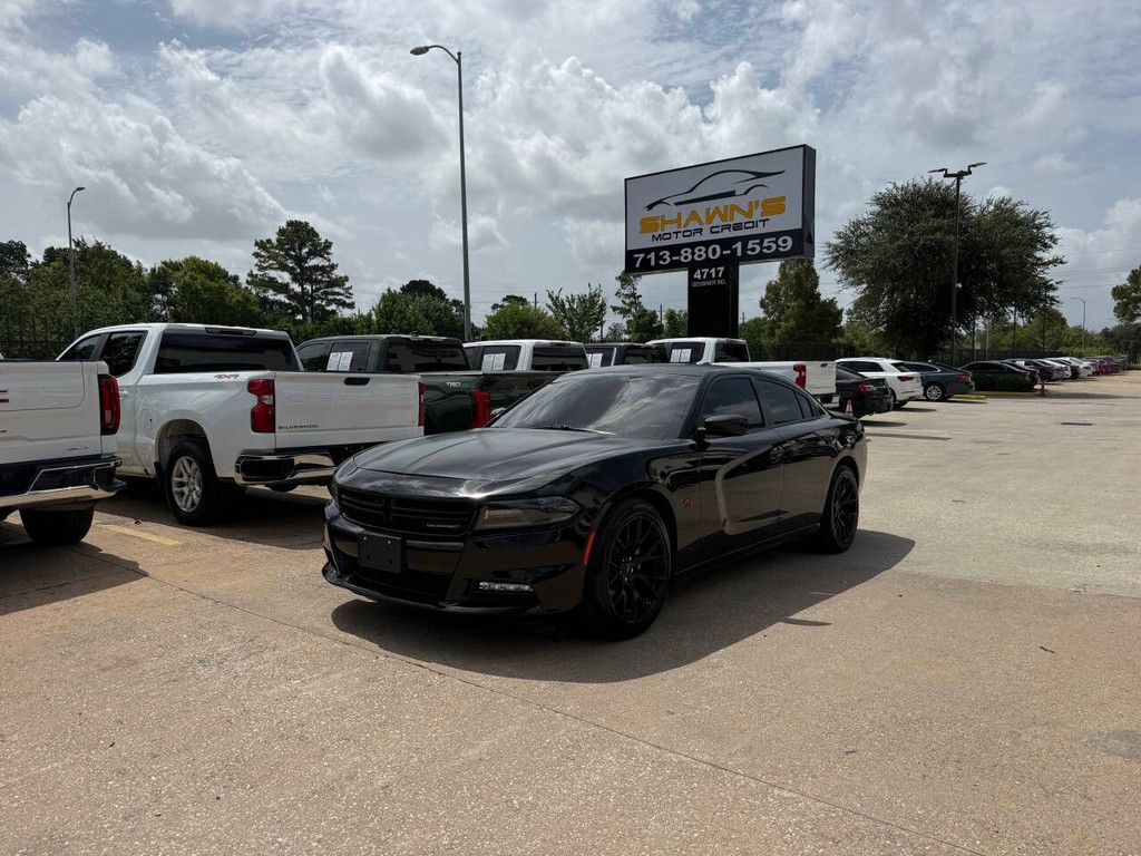 Dodge Charger Vehicle Full-screen Gallery Image 03