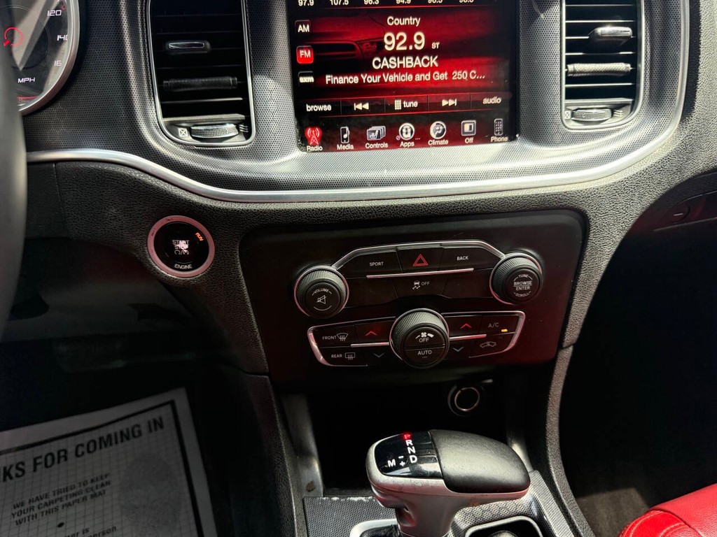 Dodge Charger Vehicle Full-screen Gallery Image 26