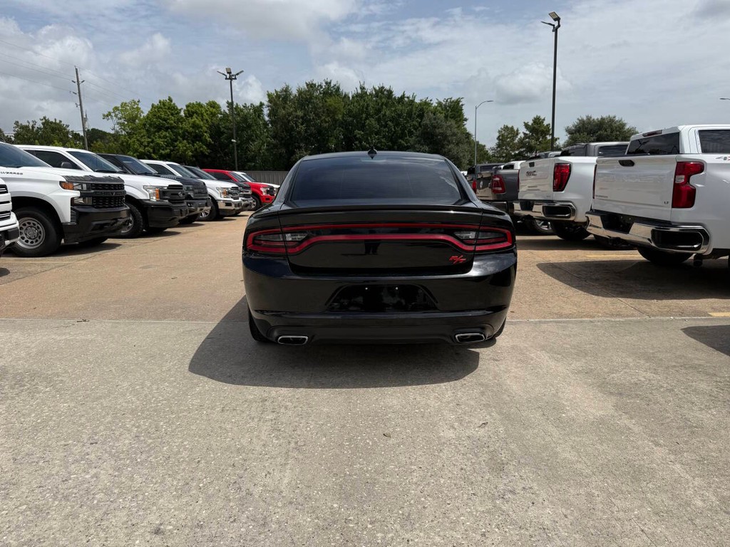Dodge Charger Vehicle Full-screen Gallery Image 35