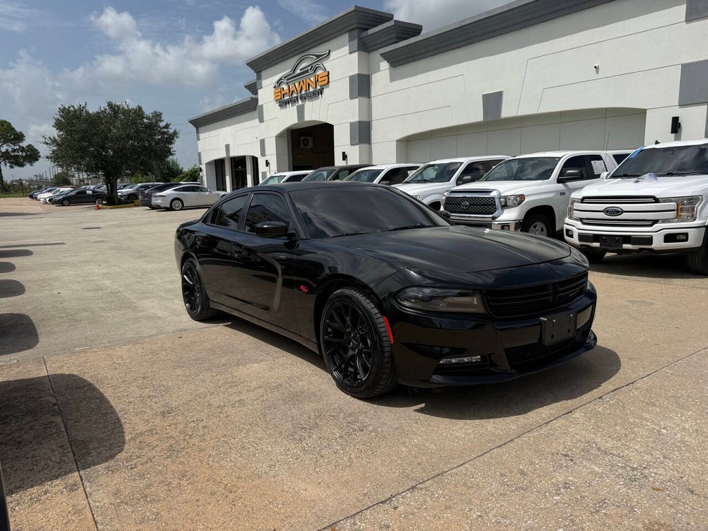 Dodge Charger Vehicle Full-screen Gallery Image 38