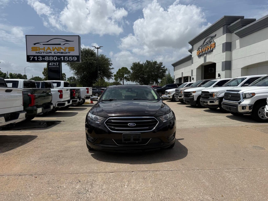 Ford Taurus Vehicle Full-screen Gallery Image 40
