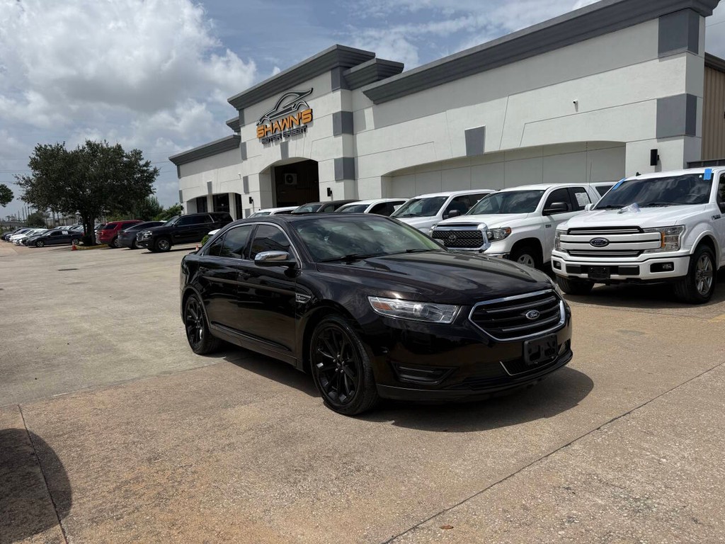 Ford Taurus Vehicle Full-screen Gallery Image 41