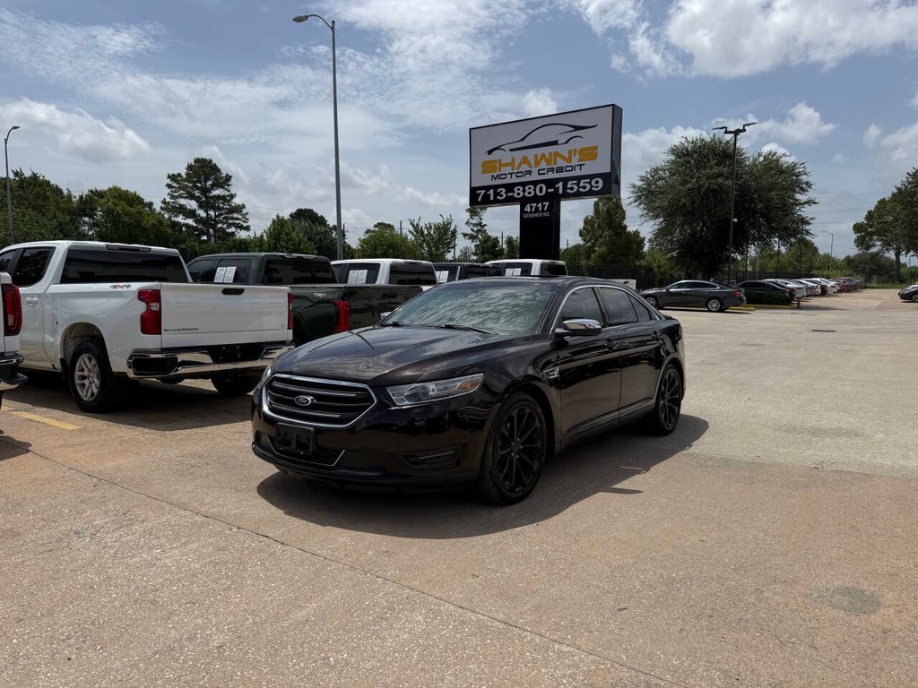 Ford Taurus Vehicle Full-screen Gallery Image 42
