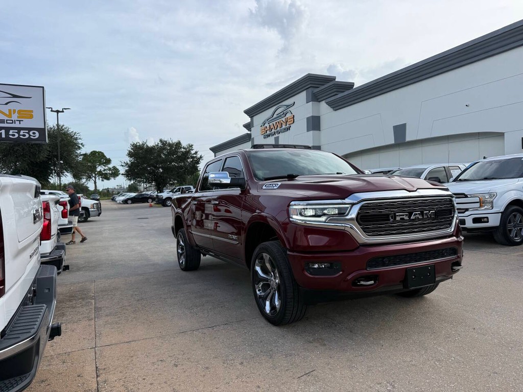Ram 1500 Vehicle Full-screen Gallery Image 02