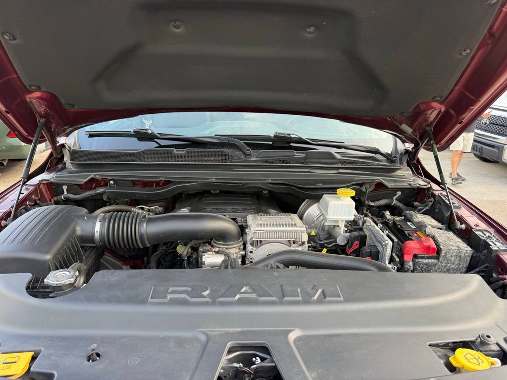 Ram 1500 Vehicle Full-screen Gallery Image 35