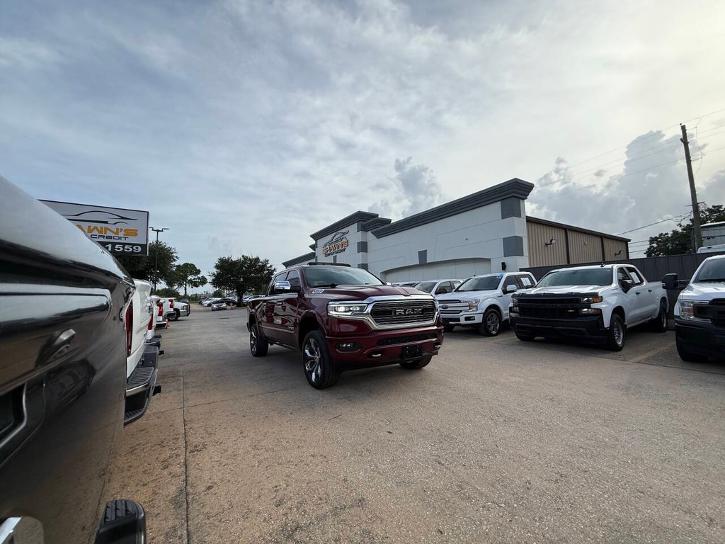 Ram 1500 Vehicle Full-screen Gallery Image 43