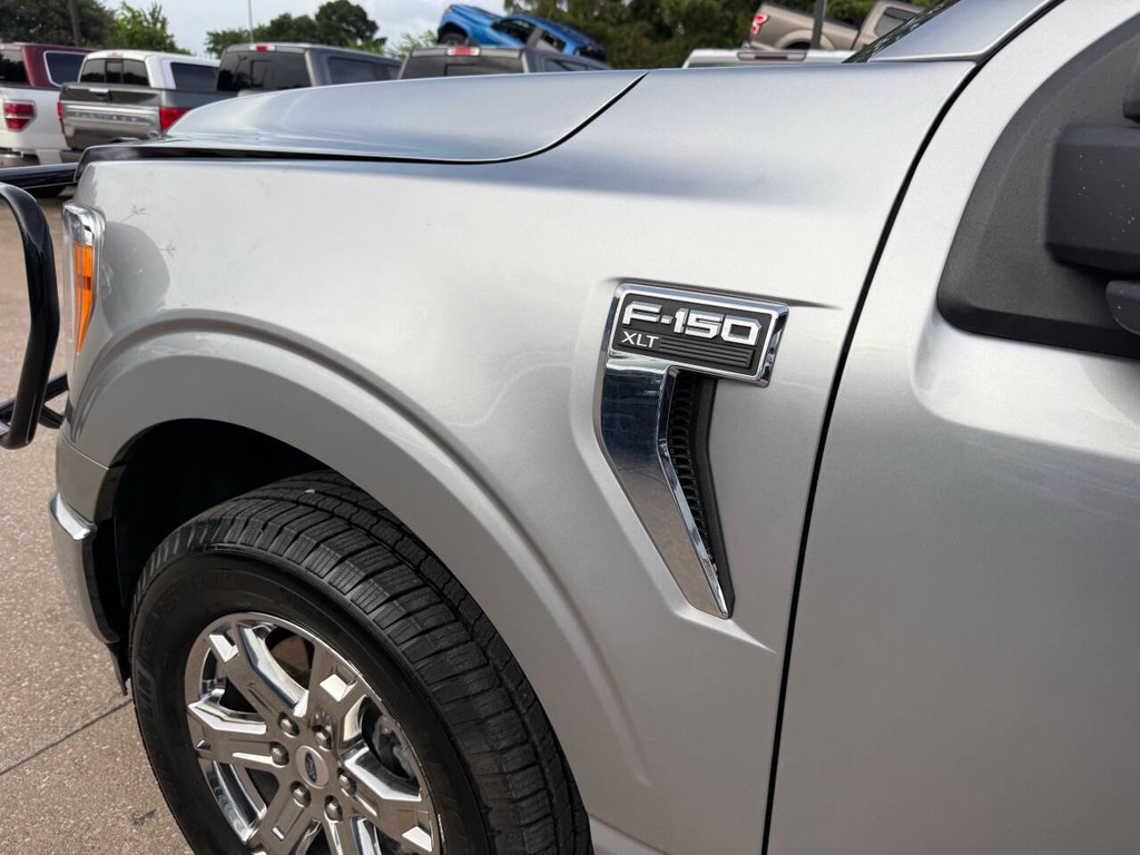 Ford F-150 Vehicle Full-screen Gallery Image 34