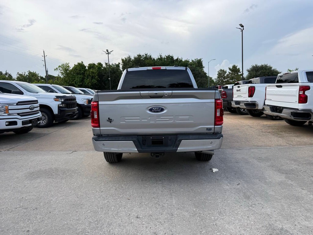 Ford F-150 Vehicle Full-screen Gallery Image 38