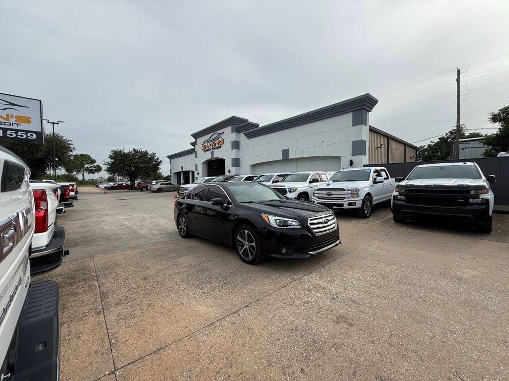 Subaru Legacy Vehicle Full-screen Gallery Image 47