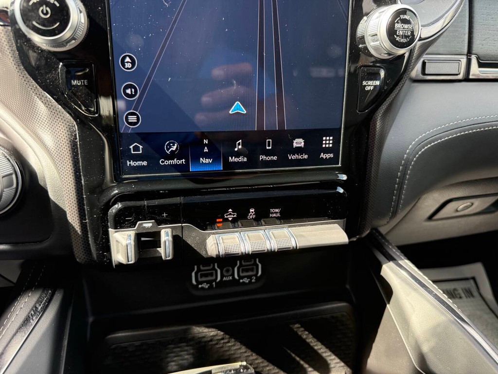 Ram 1500 Vehicle Full-screen Gallery Image 27