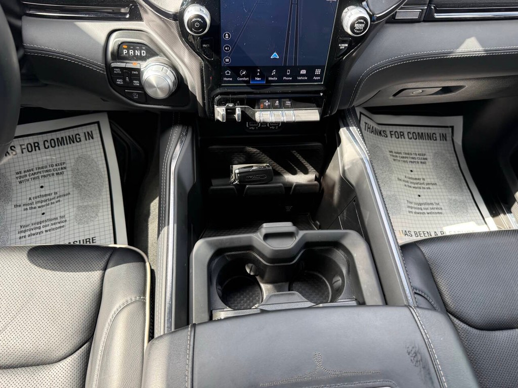Ram 1500 Vehicle Full-screen Gallery Image 29