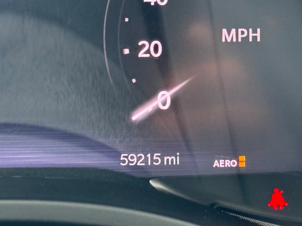 Ram 1500 Vehicle Full-screen Gallery Image 34