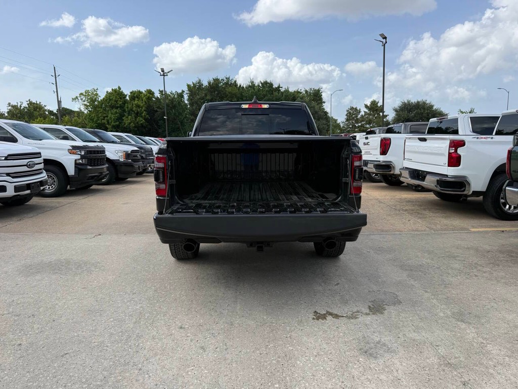 Ram 1500 Vehicle Full-screen Gallery Image 39