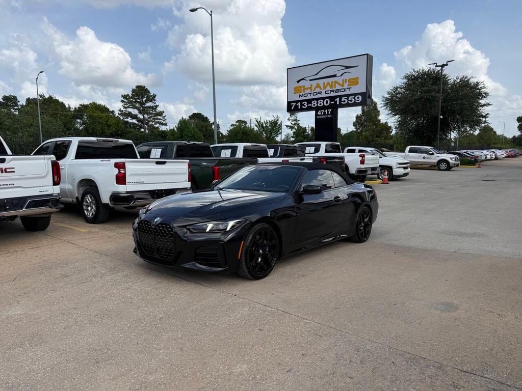 BMW 4 Series Vehicle Full-screen Gallery Image 04