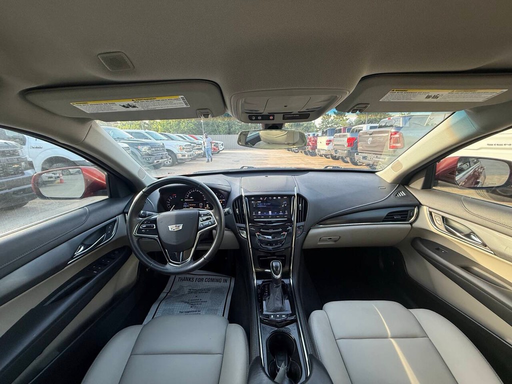 Cadillac ATS Sedan Vehicle Full-screen Gallery Image 18