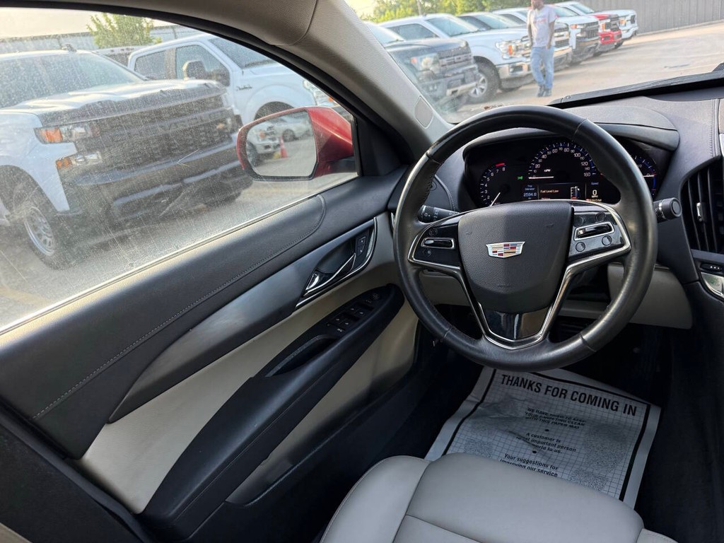 Cadillac ATS Sedan Vehicle Full-screen Gallery Image 19