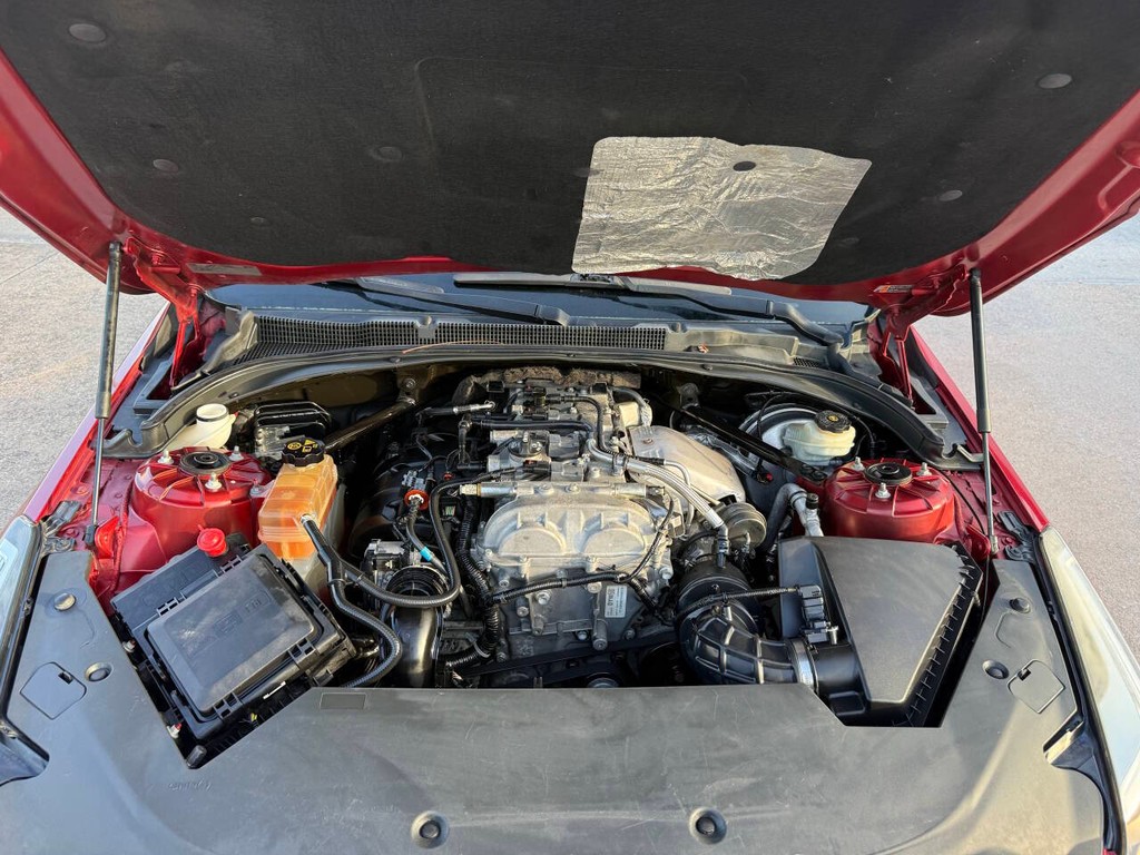 Cadillac ATS Sedan Vehicle Full-screen Gallery Image 33