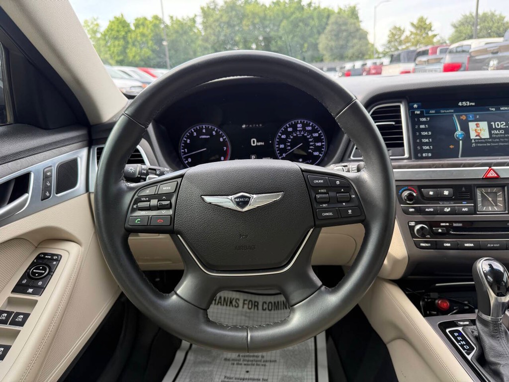 Genesis G80 Vehicle Full-screen Gallery Image 21