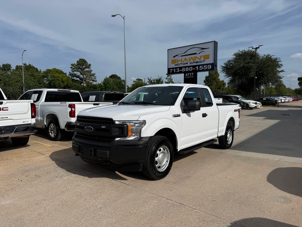 Ford F-150 Vehicle Full-screen Gallery Image 03