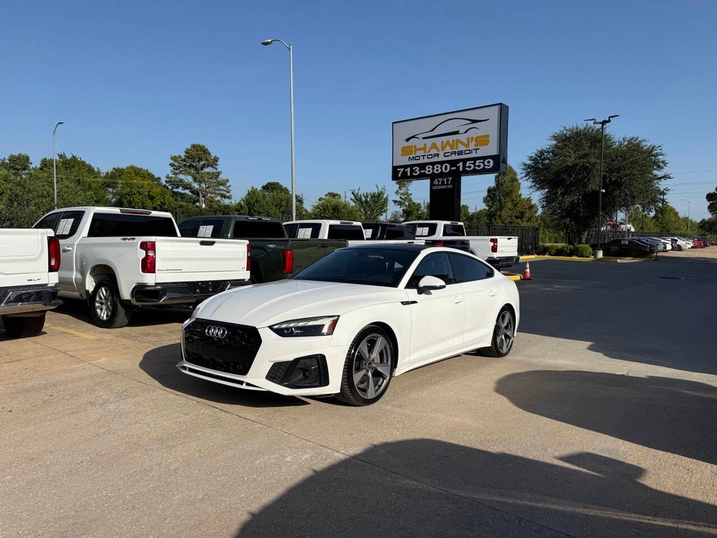 Audi A5 Sportback Vehicle Full-screen Gallery Image 03