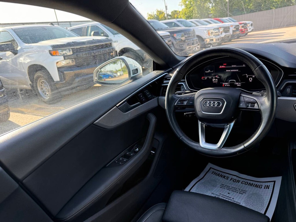 Audi A5 Sportback Vehicle Full-screen Gallery Image 19