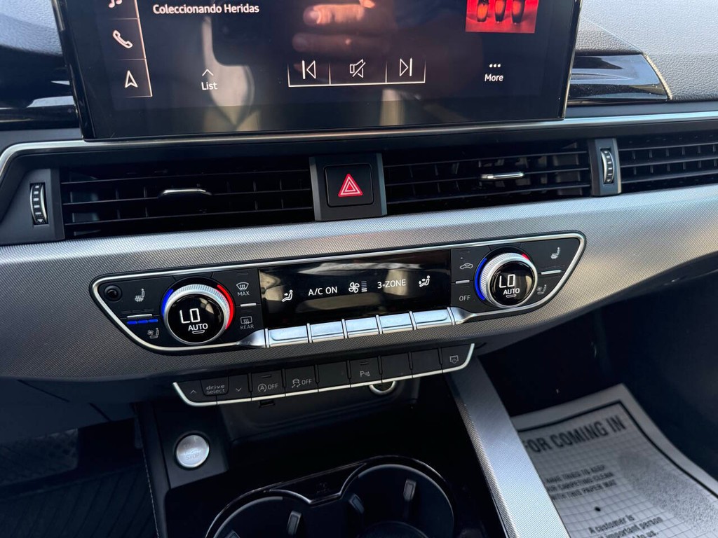 Audi A5 Sportback Vehicle Full-screen Gallery Image 28