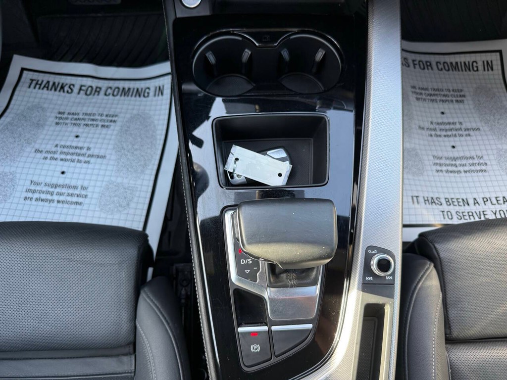 Audi A5 Sportback Vehicle Full-screen Gallery Image 30