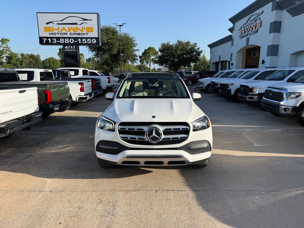 Mercedes-Benz GLS Vehicle Full-screen Gallery Image 44