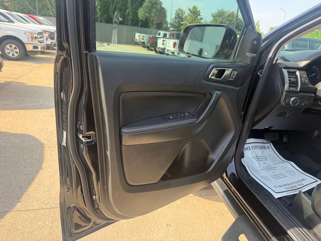 Ford Ranger Vehicle Full-screen Gallery Image 08