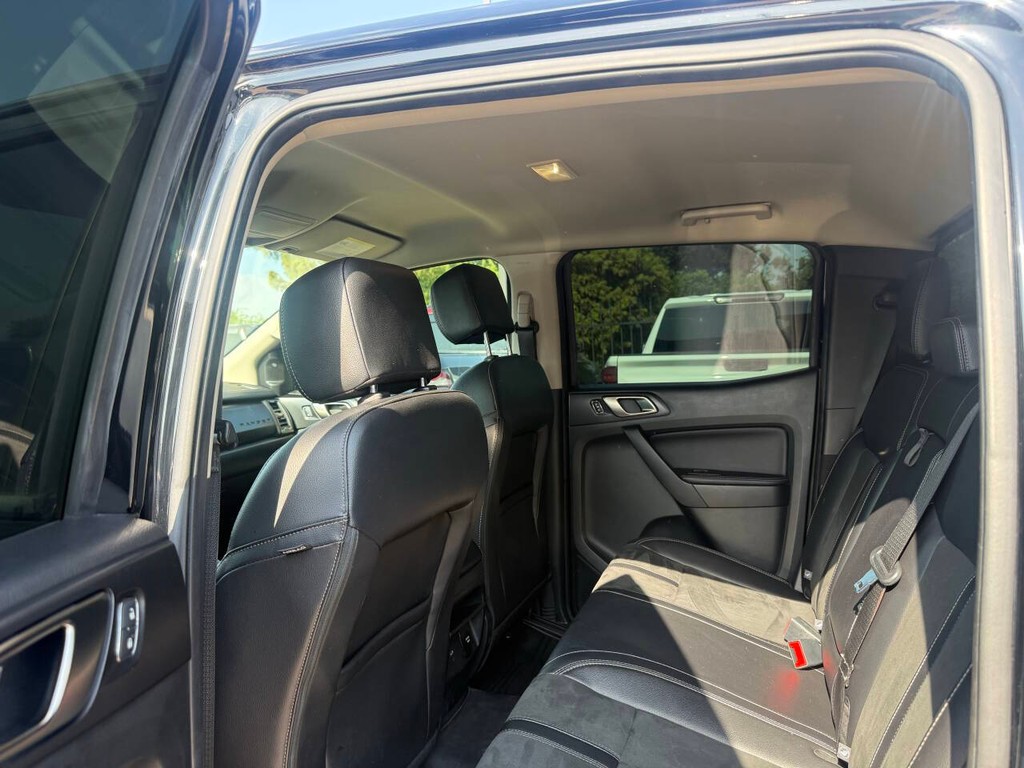 Ford Ranger Vehicle Full-screen Gallery Image 12
