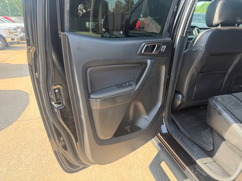 Ford Ranger Vehicle Full-screen Gallery Image 14