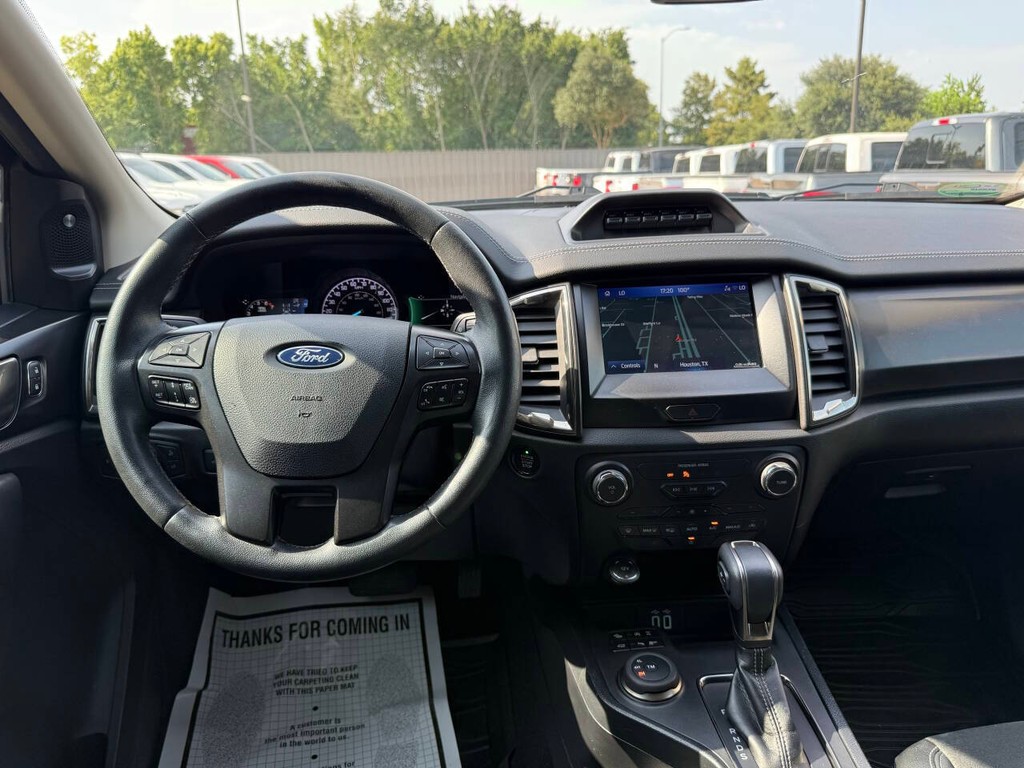 Ford Ranger Vehicle Full-screen Gallery Image 21