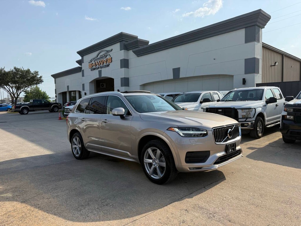 Volvo XC90 Vehicle Full-screen Gallery Image 49