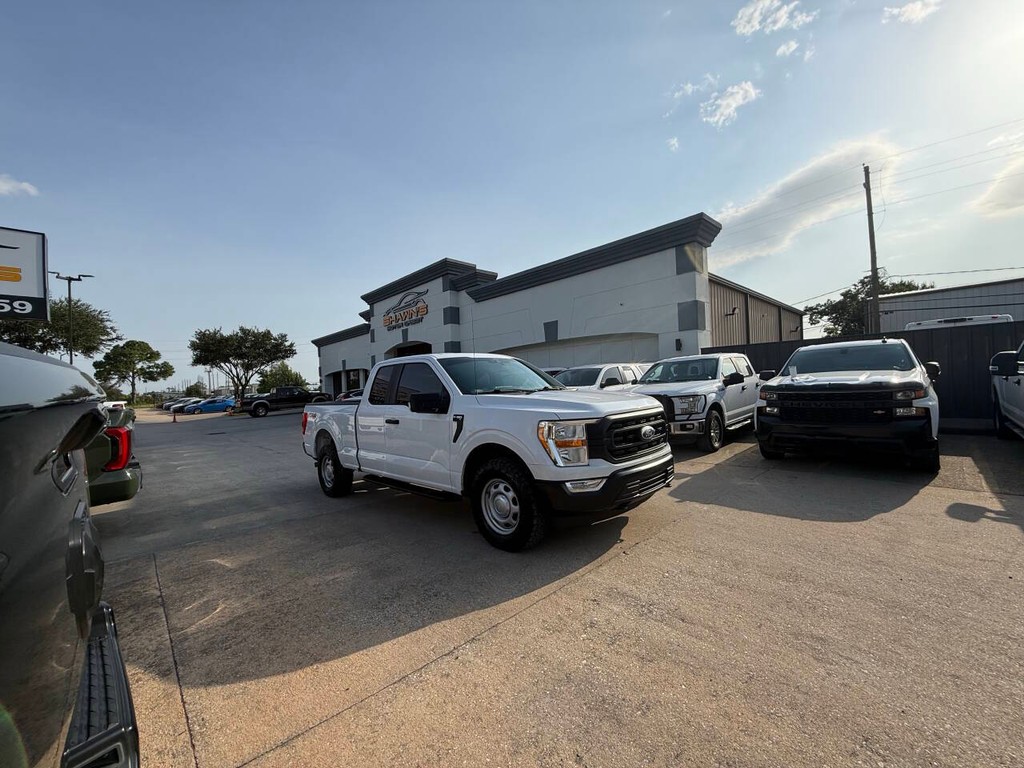 Ford F-150 Vehicle Full-screen Gallery Image 43