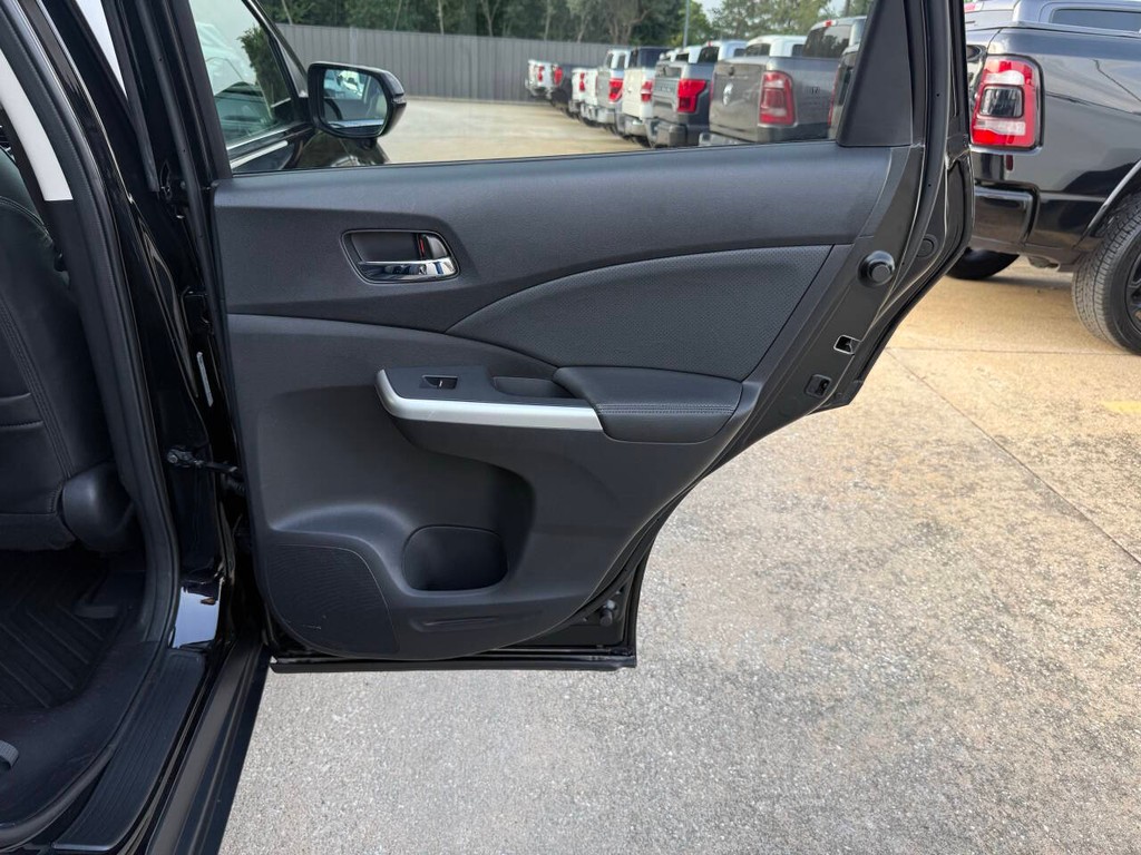 Honda CR-V Vehicle Full-screen Gallery Image 16