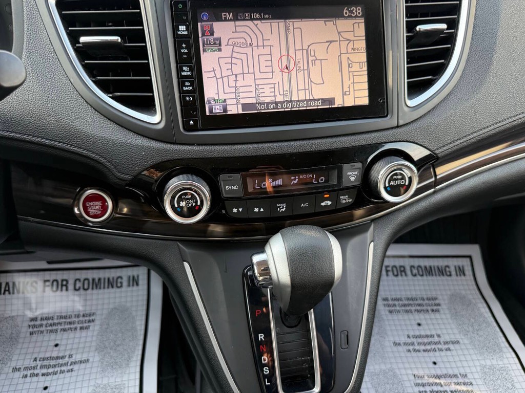 Honda CR-V Vehicle Full-screen Gallery Image 29