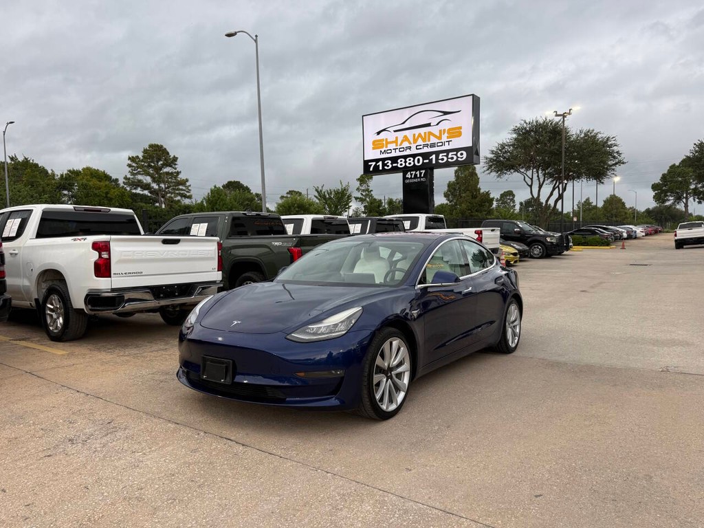 Tesla Model 3 Vehicle Full-screen Gallery Image 41