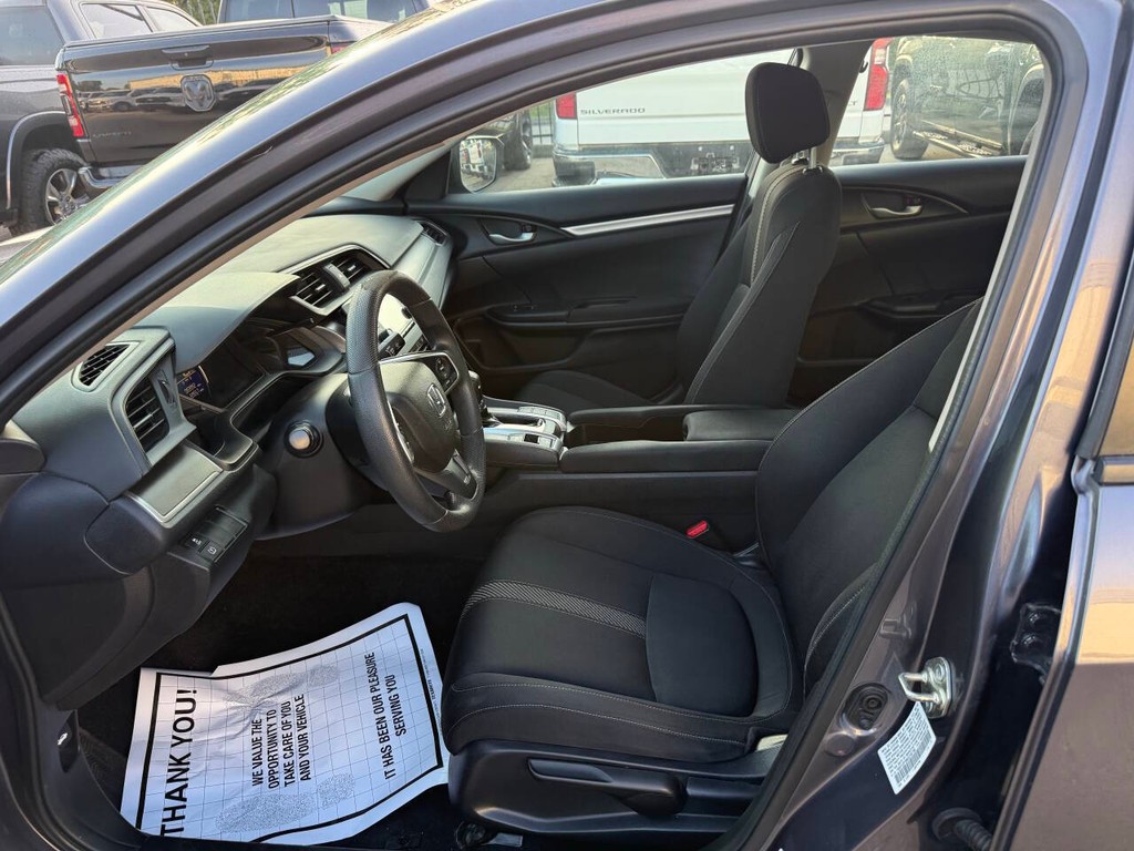 Honda Civic Sedan Vehicle Full-screen Gallery Image 06