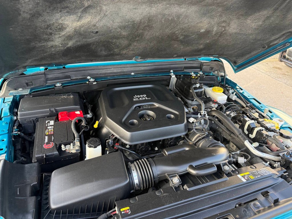 Jeep Wrangler Unlimited Vehicle Full-screen Gallery Image 34