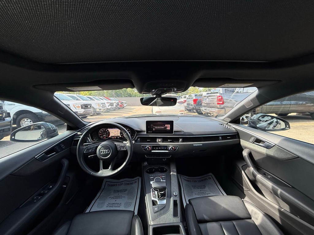 Audi A5 Sportback Vehicle Full-screen Gallery Image 18